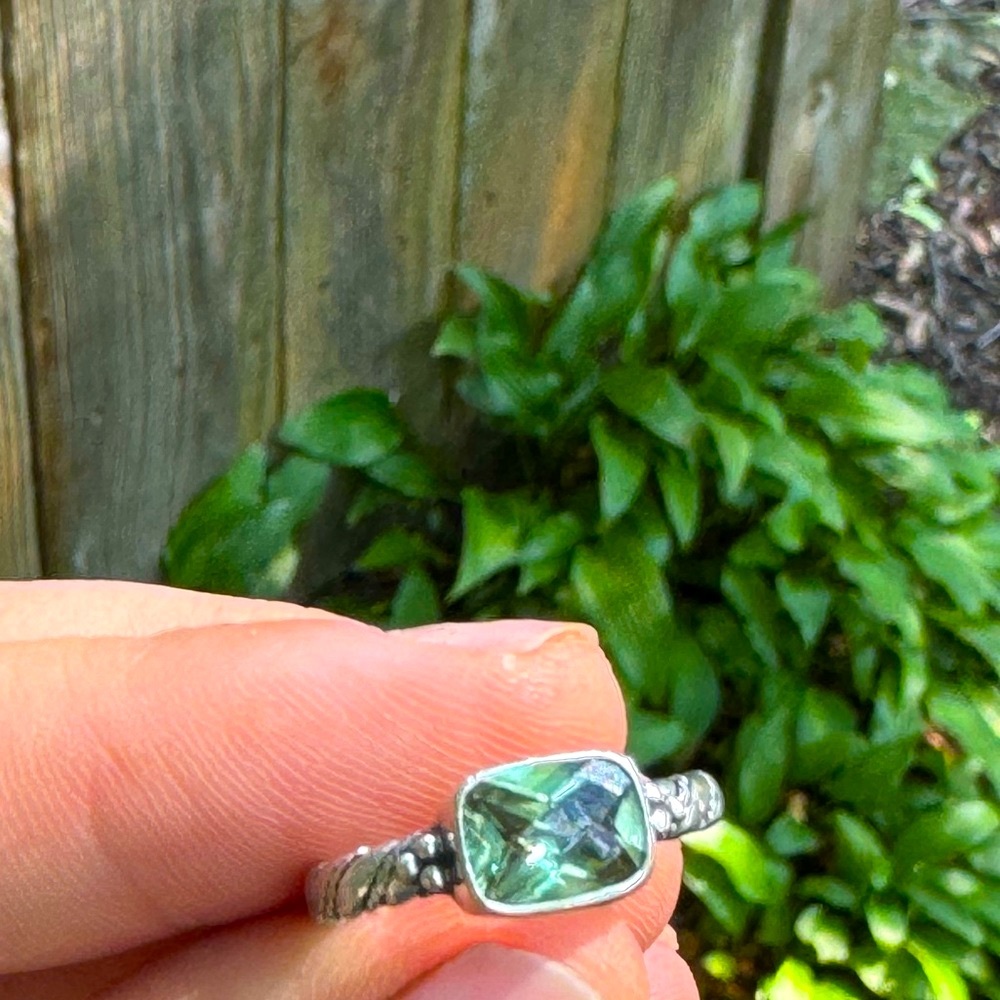 Lori Bonn green amethyst color 925 Sterling Silver Size 6 Ring 3.2g